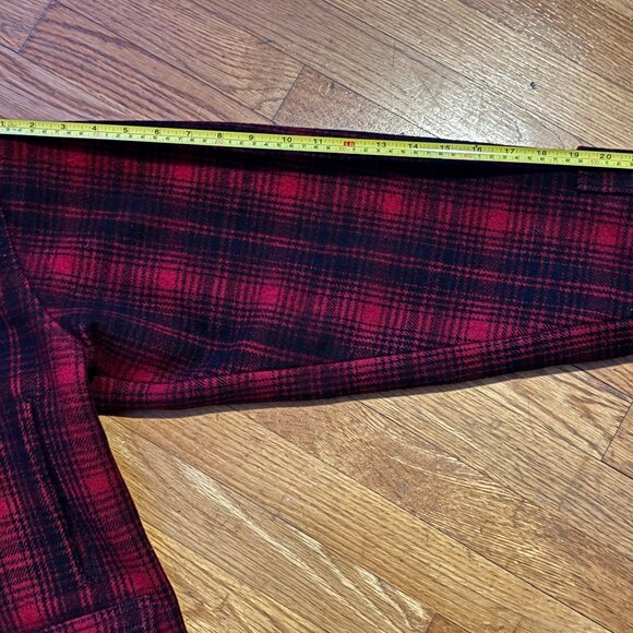 Vintage Woolrich Mackinaw Hunting Coat Sz. Med - Picture 6 of 9